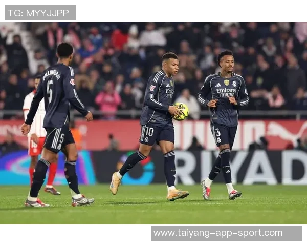 姆巴佩对阵巴萨表现惊艳生涯9场比赛已攻入12球